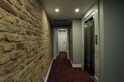Qpera Hotel