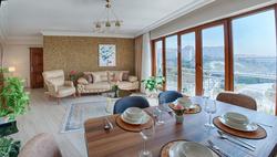 Marvelous Central 3BR/2BA Dblx w Terrace&Views