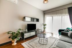 Luxurious & Cozy Apartment in Benesta Residence