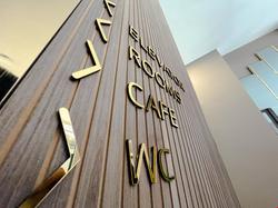 Zeno Suites Hotel & Patisserie