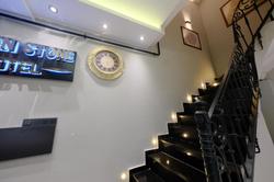 Golden Stone Hotel