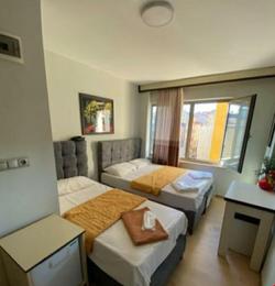 Glorina Hotel