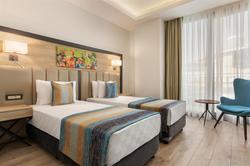 Ramada Encore by Wyndham Basin Express