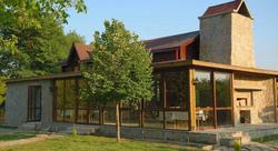 Gizemli Nehir Hotel