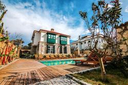 Boreas Boutique Hotel