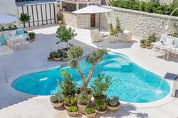 Likör Hanım Butik Otel