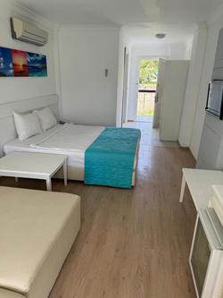 Lizbonia Çeşme Otel