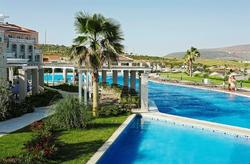 Doubletree by Hilton Çesme Alaçati Beach Resort