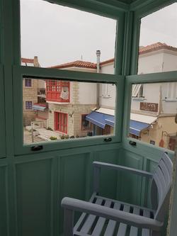 Saki Alaçatı Otel & Meyhane