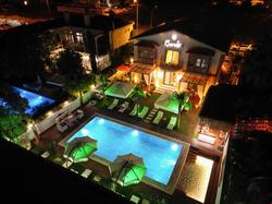 Şerefe Hotel Alaçatı