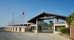 Konvoy Hotel & The Country Club