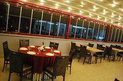 Umur Hotel