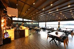 D'lux Boutique Hotel