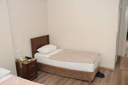 Demirbaş Otel