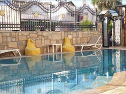 WB Weekend Otel