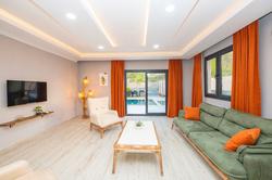 Villa Happy 2