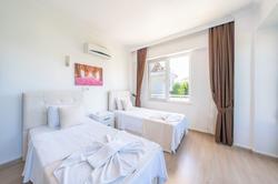 Villa Pine 8