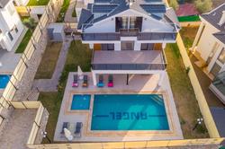 Villa Sherbella