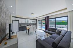 Naro Villa 1