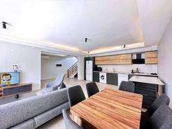 Villa Oba (B)