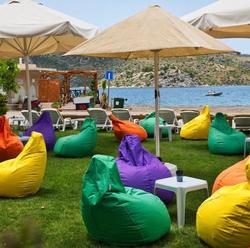 Defne Lorina Otel