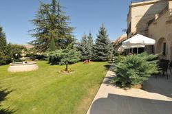 Alfina Cave Hotel