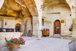 Gibos Cave Hotel