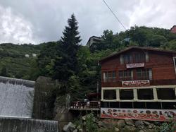 Şelale Apart
