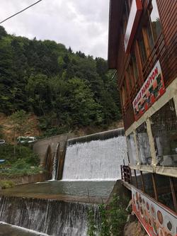 Şelale Apart