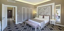 UTOPIA Resort & Residence