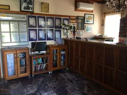 Asur Assyrian Hotel & Apartments & Villas