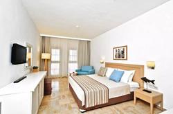 Izer Hotel & Beach Club