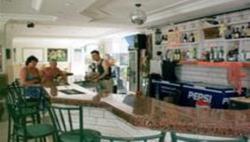 Baris Hotel & Apartments