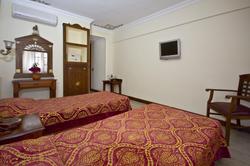 Sah Hotel