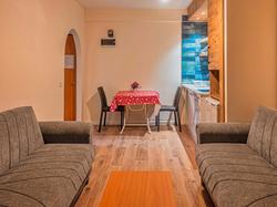 Bella Rose Suit Hotel