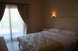 Golden River Hotel