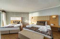 Maira Deluxe Resort Hotel