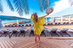 Moyo Luxury Boutique Hotel & Beach