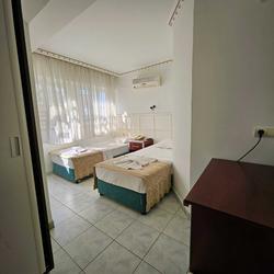 Eras Hotel