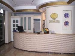 Paris Hotel