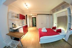 Full House Residence