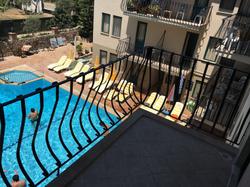 Poppy Apartments