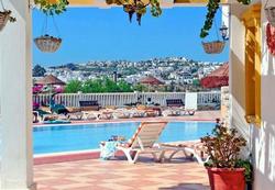 Club Bozok Apartments