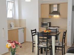 Deska Hisar Garden Apartments