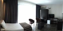 Kum Hotel