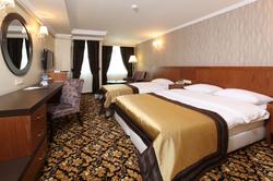 Arya Hotel