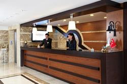 Arya Hotel