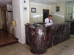 Izz Otel