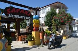 Safari Suit Hotel
