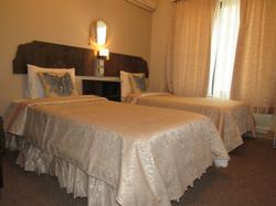 Airport Inn